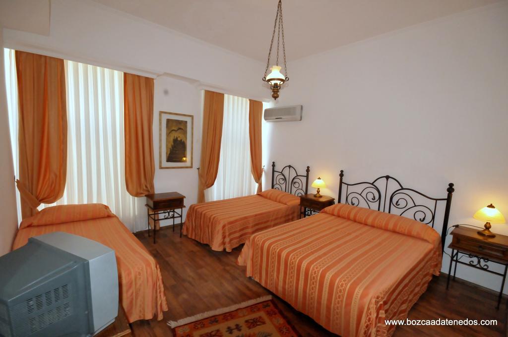Ege Hotel Τένεδος Δωμάτιο φωτογραφία